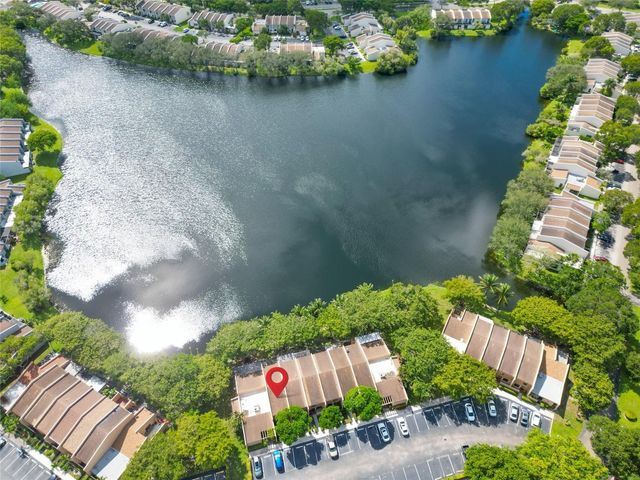 1424 NW 97th Terrace 280, Hollywood, FL 33024