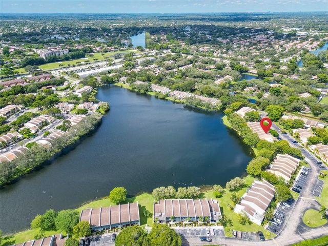 1424 NW 97th Terrace 280, Hollywood, FL 33024