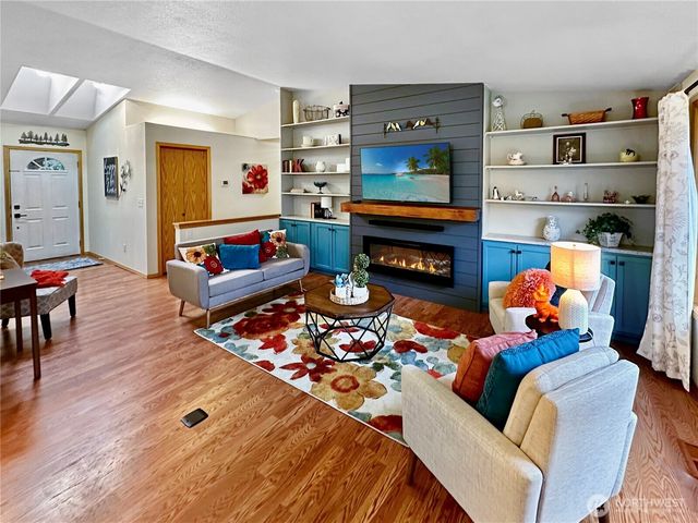 2408 Woodfield Loop SE, Olympia, WA 98501