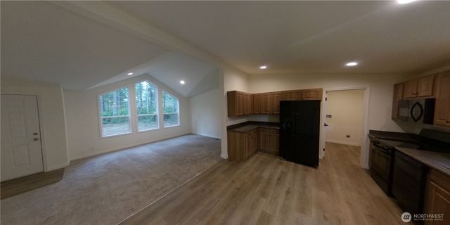 80 NE Madrona Court, Tahuya, WA 98588