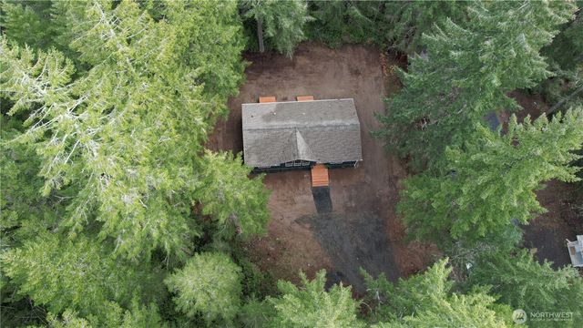 80 NE Madrona Court, Tahuya, WA 98588