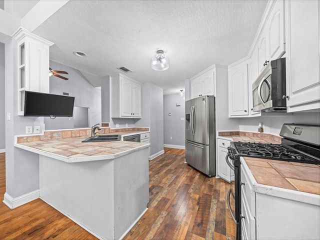 46 Serene Hill, Hattiesburg, MS 39402