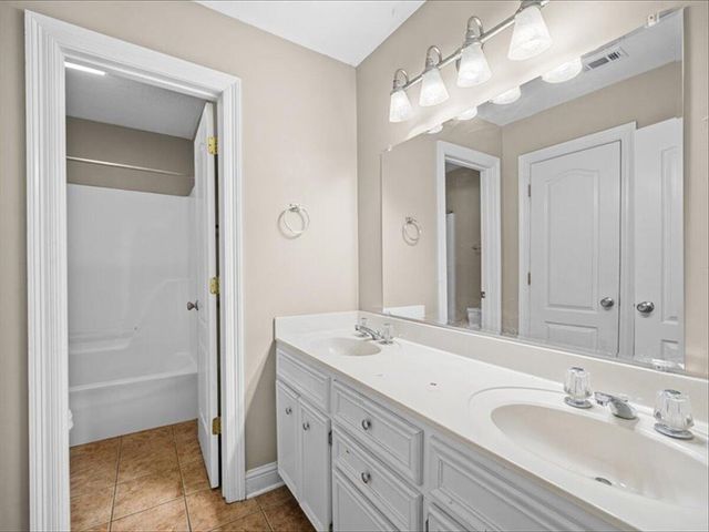 46 Serene Hill, Hattiesburg, MS 39402