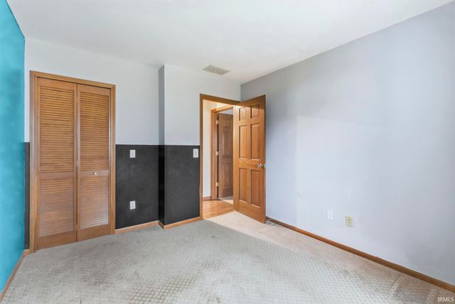 8228 Victoria Woods Place, Fort Wayne, IN 46825