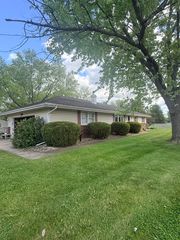 126 SUNRISE Drive, Rockton, IL 61072