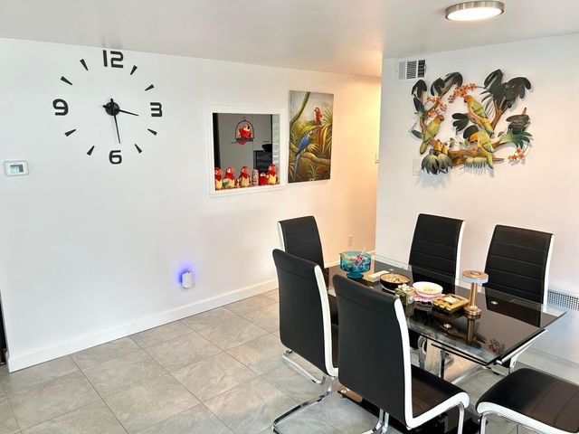 111 Alamanda Lane, Deerfield Beach, FL 33442