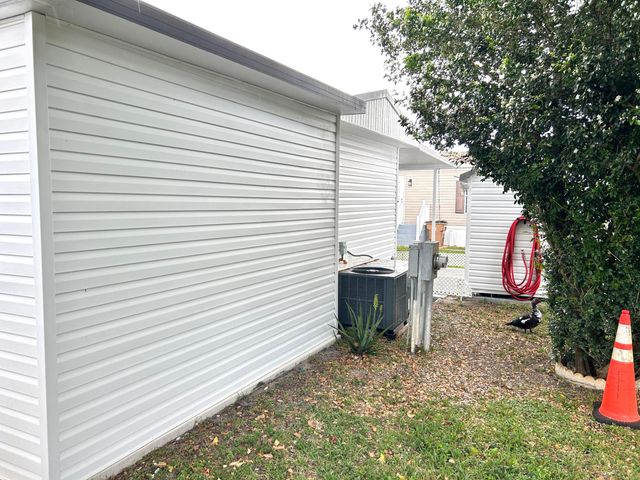 111 Alamanda Lane, Deerfield Beach, FL 33442