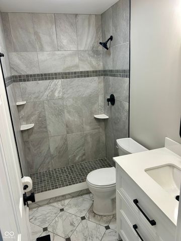 728 E County Road 100 N, Frankfort, IN 46041