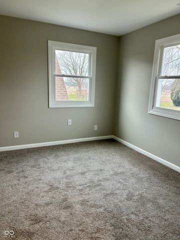 728 E County Road 100 N, Frankfort, IN 46041