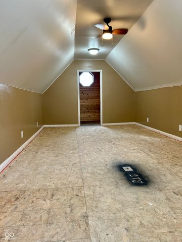 728 E County Road 100 N, Frankfort, IN 46041