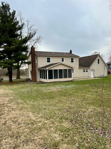728 E County Road 100 N, Frankfort, IN 46041