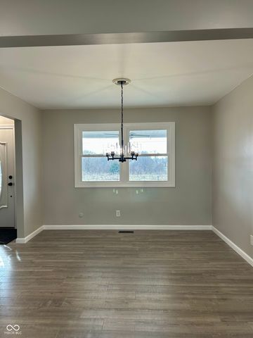 728 E County Road 100 N, Frankfort, IN 46041