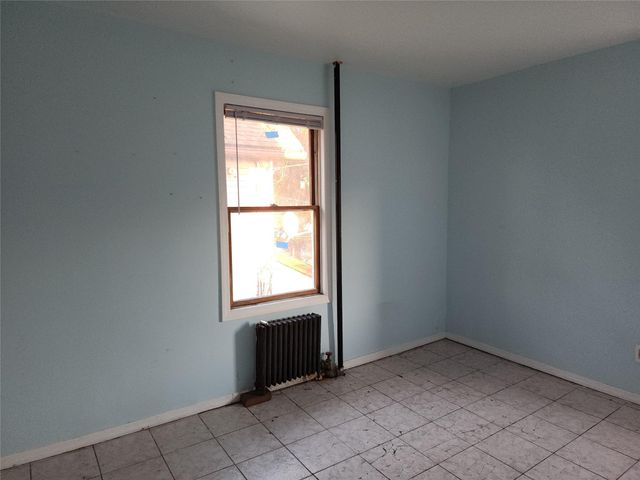 79 Grove Street, Hempstead, NY 11550