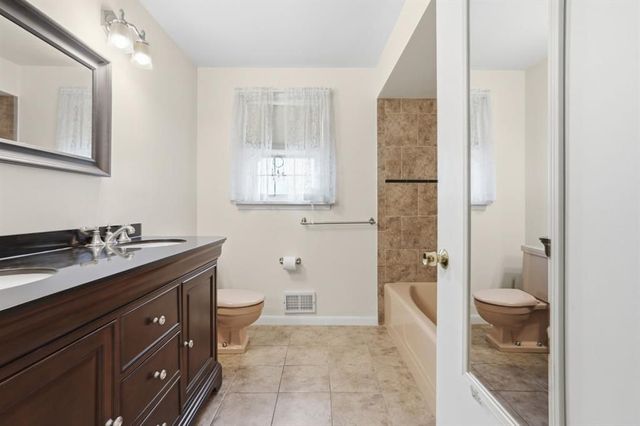1307 Silver LANE, Robinson Twp, PA 15108