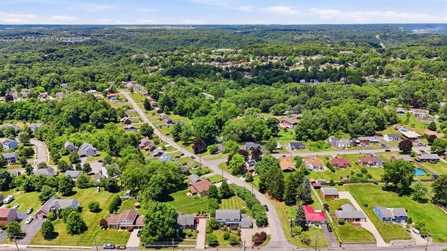 1307 Silver LANE, Robinson Twp, PA 15108