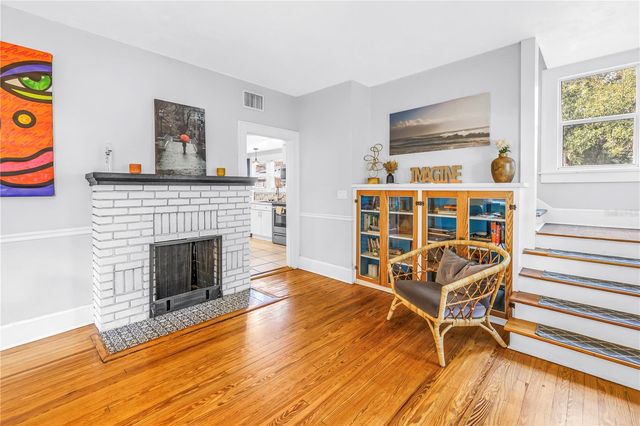 1726 2ND AVENUE N, St Petersburg, FL 33713