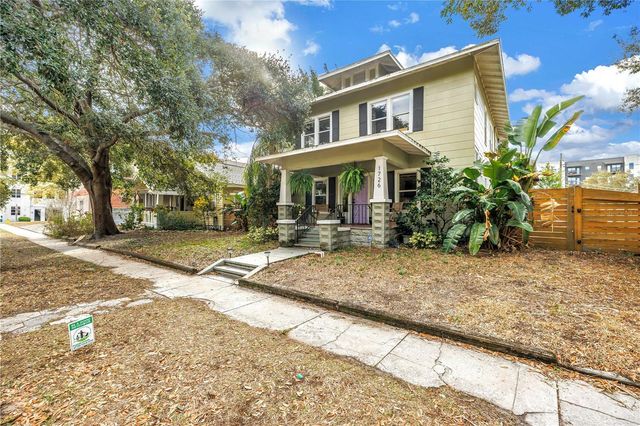 1726 2ND AVENUE N, St Petersburg, FL 33713