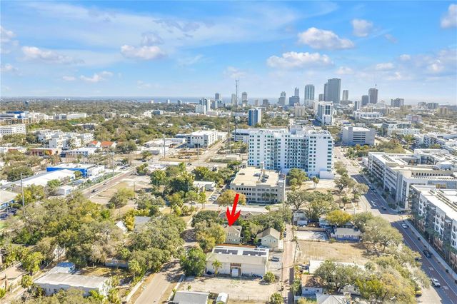 1726 2ND AVENUE N, St Petersburg, FL 33713