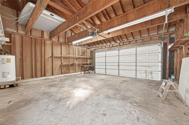 13040 Greenway Chase Court 3040, Houston, TX 77072