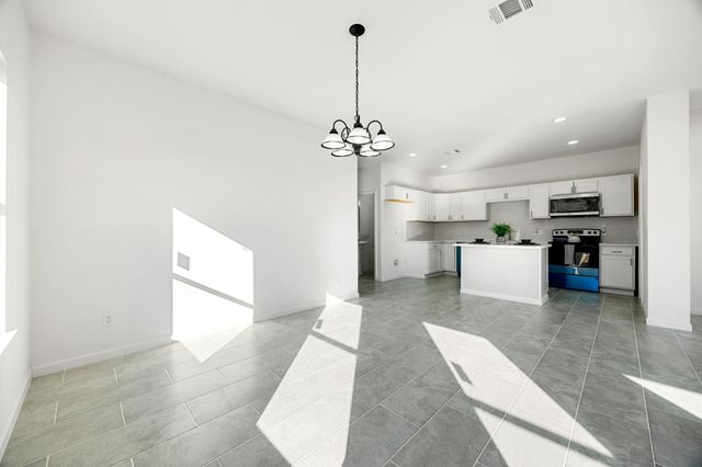 78 Road 5112, Cleveland, TX 77327