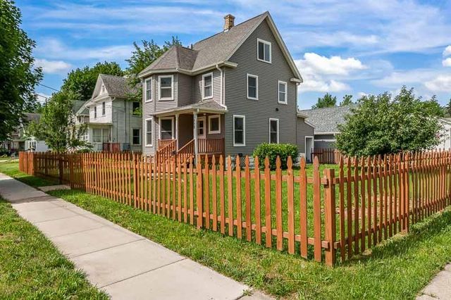 948 Harrison Avenue, Beloit, WI 53511