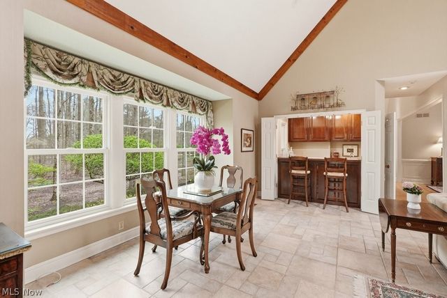 7751 Chagrin Road, Chagrin Falls, OH 44023