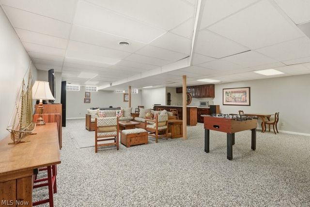 7751 Chagrin Road, Chagrin Falls, OH 44023