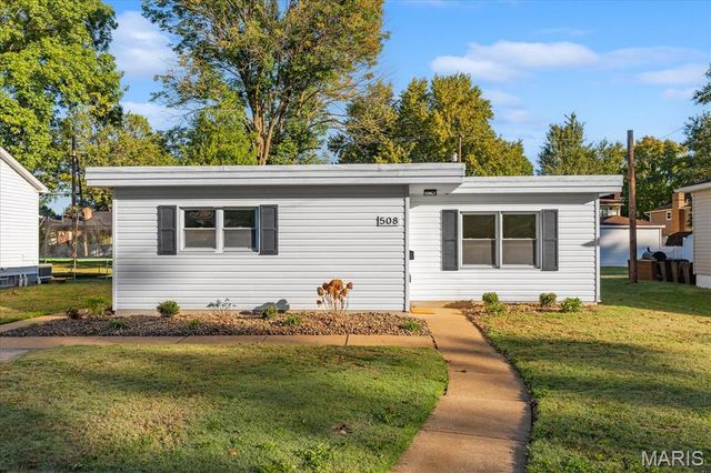 508 E Jefferson Street, O'fallon, IL 62269
