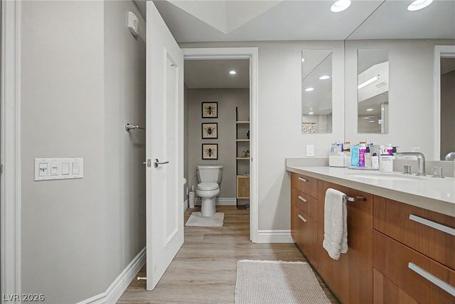 2777 Paradise Road 801, Las Vegas, NV 89109
