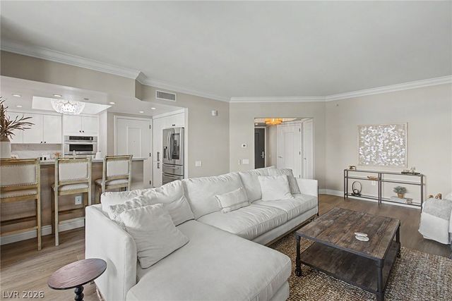 2777 Paradise Road 801, Las Vegas, NV 89109