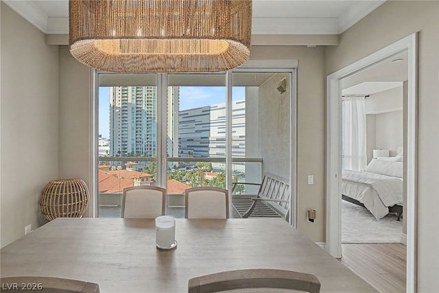 2777 Paradise Road 801, Las Vegas, NV 89109
