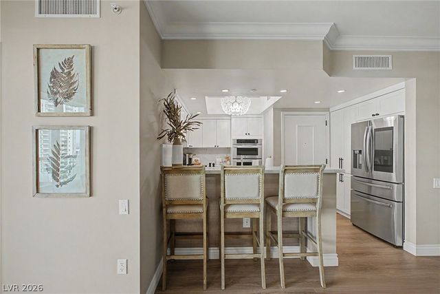 2777 Paradise Road 801, Las Vegas, NV 89109