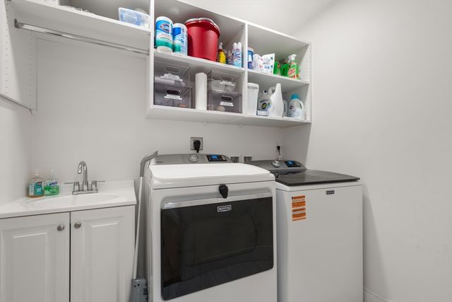 80 Verndale St, Brookline, MA 02446