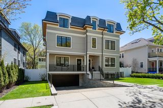 80 Verndale St 80, Brookline, MA 02446