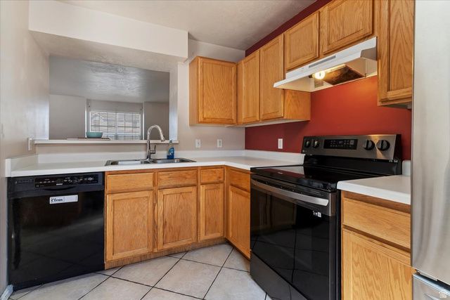 277 ALFRED DR, Tooele, UT 84074