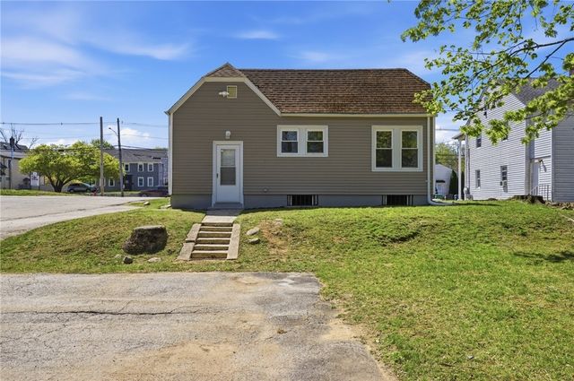1567 Centerville Road, Warwick, RI 02886