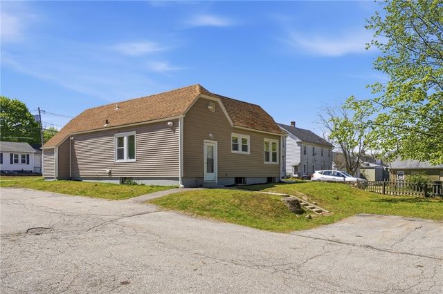 1567 Centerville Road, Warwick, RI 02886