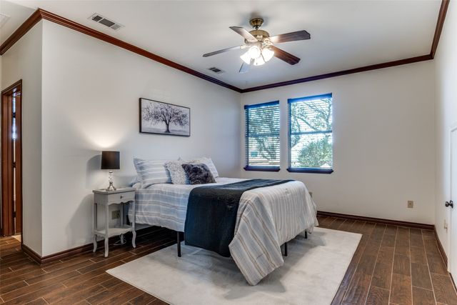 4402 Running Brook Drive, Rowlett, TX 75088