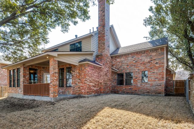 4402 Running Brook Drive, Rowlett, TX 75088