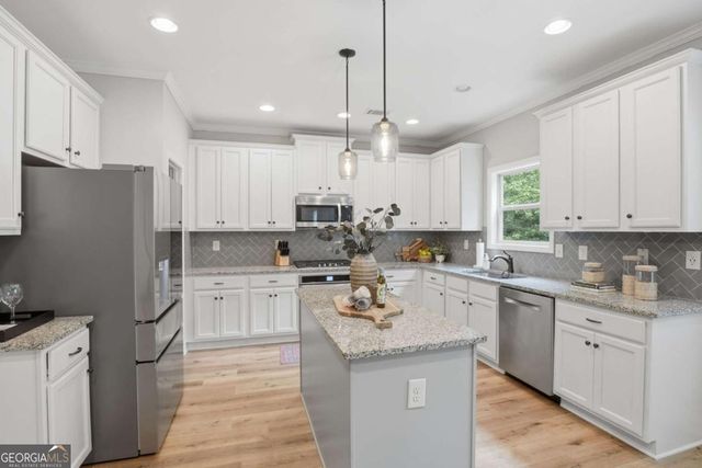 6175 Providence Drive, Gainesville, GA 30506