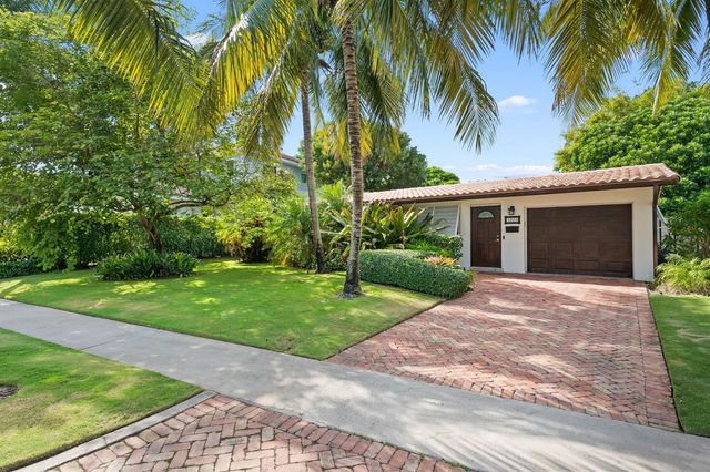 1001 NE 2nd Terrace, Boca Raton, FL 33432