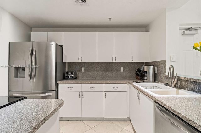 6540 NW 114th Ave 1423, Doral, FL 33178