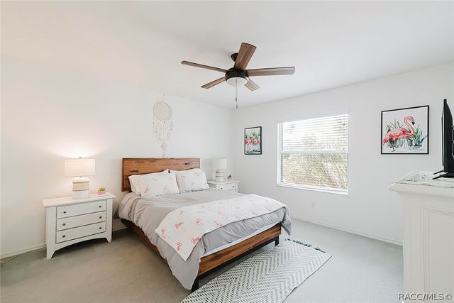 240 N Country Club Drive, Crystal River, FL 34429