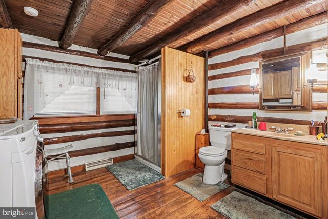 1620 MOUNTAIN RD, Harrisburg, PA 17112