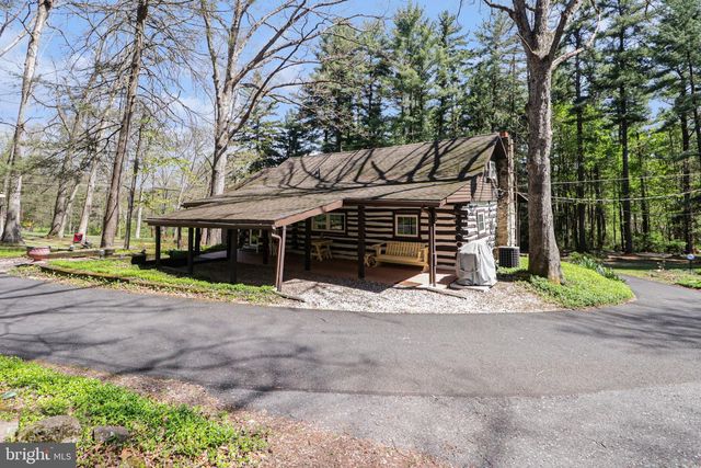 1620 MOUNTAIN RD, Harrisburg, PA 17112