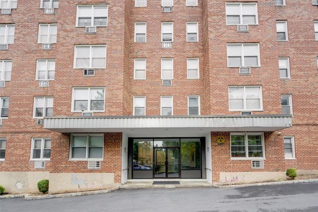 510 Midland Avenue 3L, Yonkers, NY 10704