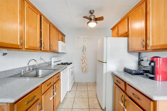 510 Midland Avenue 3L, Yonkers, NY 10704