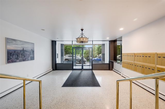 510 Midland Avenue 3L, Yonkers, NY 10704