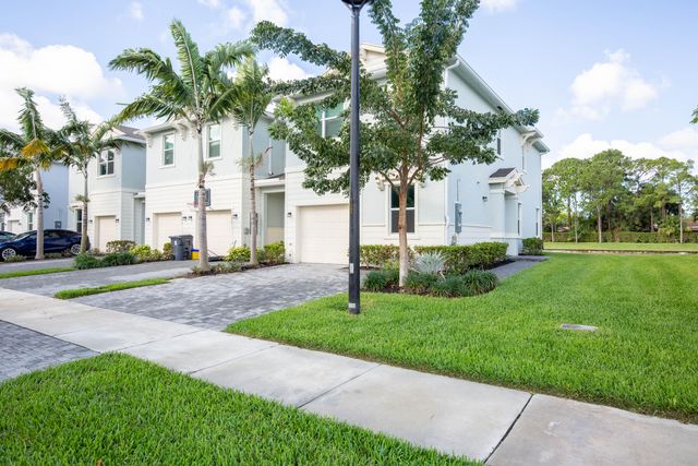 5331 Flannigan Way, Lake Worth, FL 33463