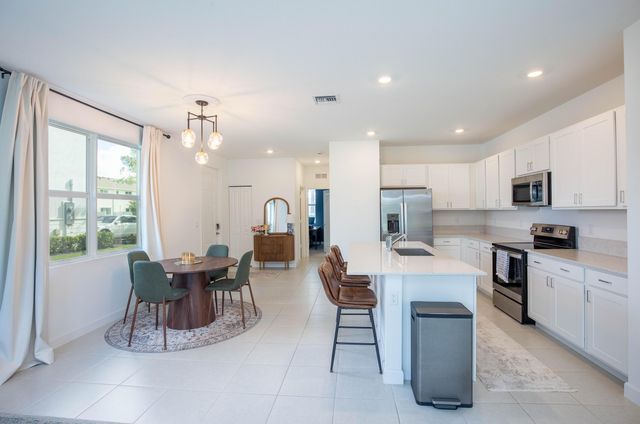 5331 Flannigan Way, Lake Worth, FL 33463